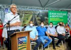 Em Rio Quente, Caiado inaugura reconstrução de asfalto na GO-507 e concede Chromebooks para estudantes da 3° série do Ensino Médio
