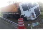 Em Goiás: Caminhoneiro drogado salta de caminhão em movimento e quase morre atropelado