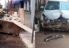 Carro fica destruído após colidir em Container de Alo Caçamba que estava sem sinalização, na Avenida Bernardo Sayão em Ceres