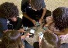Lei que proíbe uso de celulares em escolas é sancionada em São Paulo
