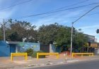 CMEI ganha barreiras de proteção após Porsche destruir muro no Jardim América em Goiânia