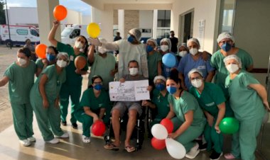 Hospital de Luziânia comemora 15 altas em dois dias