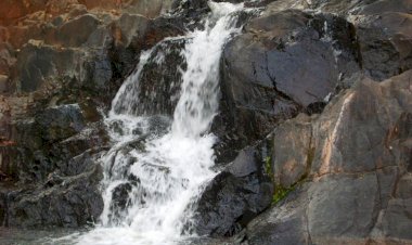 Decreto em Ceres bloqueia acessos a cachoeira do córrego do Alegrete para evitar aglomerações e frear a Covid-19