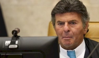 Após fala de Bolsonaro, Fux diz que STF 'segue vigilante para resguardar a Constituição'