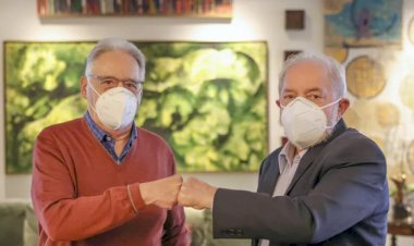 FHC e Lula se encontram em São Paulo