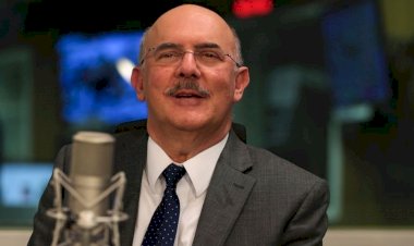 Ministro da Educação desiste de olhar as questões do Enem antes do exame