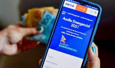 Auxílio tem penúltima parcela para novo grupo; veja quem recebe até R$ 375