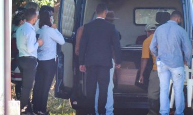 Corpo de Lázaro Barbosa é enterrado três dias após a morte, em Cocalzinho de Goiás