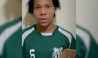 Menino que perdeu trufas ao receber nota falsa de R$ 100 ganha estágio em fábrica de chocolates: 'Grande oportunidade', diz mãe