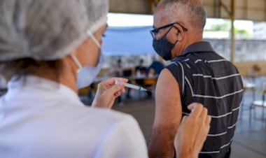 Goiás atinge 30(por cento) da população vacinada com as duas doses da vacina da Covid-19