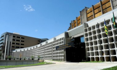 TJ-GO levará à corregedoria juiz que lamentou não ser de “boa reputação” relacionamento com “putas”