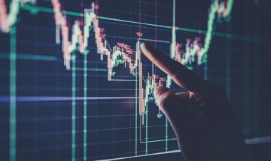 Ações do Facebook na Bolsa de valores despencam após instabilidade nos serviços
