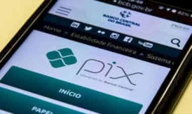 Pix bate recorde de transações diárias, com 50,3 milhões transferências