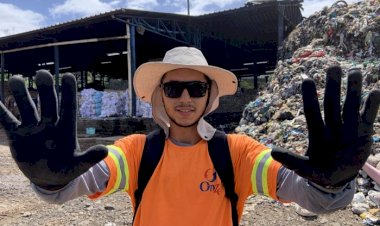 Reciclador encontra e devolve a comerciante R$ 4 mil jogados por engano no lixo: ''Honestidade aprendi com minha família''