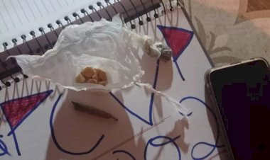 Em Goiás: Mãe denuncia filho à polícia após achar drogas embaixo do travesseiro dele