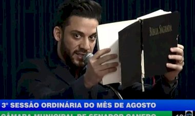 Com Bíblia na mão, vereador critica criação de ambulatório para atender população trans: 'Deus fez homem e mulher'
