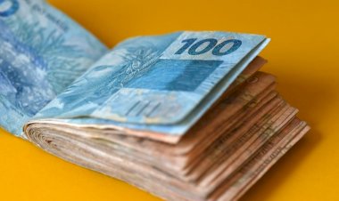 Busca no Google pelo tema do salário mínimo sobe 40%