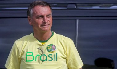 Bolsonaro não está em silêncio: inconformado com derrota, faz barulho ao não condenar atos antidemocráticos