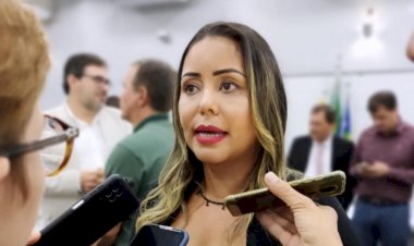 Vereadora Simone Rosa é Eleita Presidente da Câmara de Vereadores de Ceres para o ano 2023