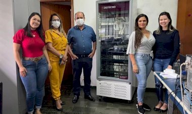 Prefeitura de Ceres recebe câmara fria destinada ao armazenamento de imunobiológicos