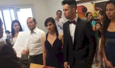 Noiva faz brincadeira na hora de dizer 'sim' no casamento, e juiz de paz cancela cerimônia