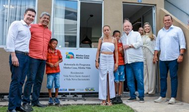 Lula assina MP que retoma programa habitacional Minha Casa, Minha Vida