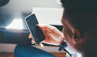 ChatGPT aceita comando para criar fake news sobre STF e até terra plana