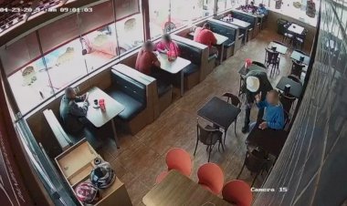 Filho abandona pai em padaria por estar cansado de cuidar dele, diz polícia