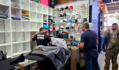 Policia faz operação e apreende vestuários falsificados