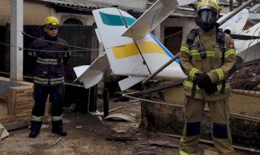Piloto do avião que caiu em Goiânia diz que motor sofreu pane no ar