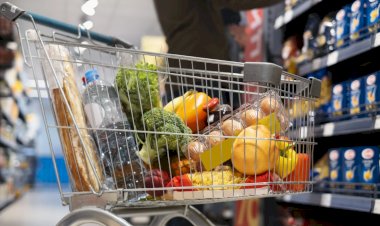Funcionários denunciam descumprimento de novo horário em supermercados de Goiânia