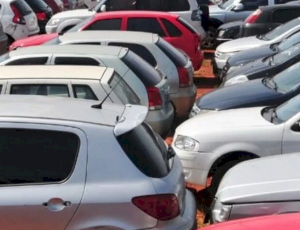 Detran-GO realiza leilão de veículos com lances a partir de R$ 1 mil; saiba como participar