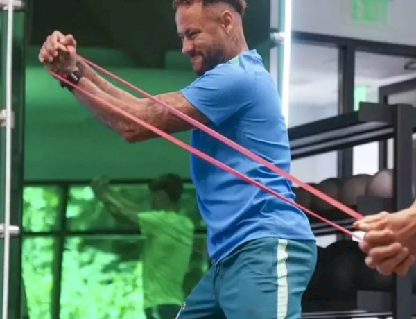 Neymar está fora da partida contra o Haiti, na sexta (19)