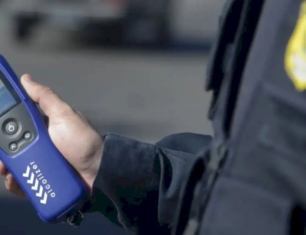 Blitz de Lei Seca usará equipamento para detectar drogas no organismo de motoristas