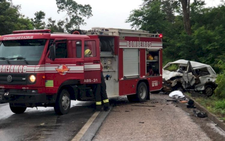 Em Goiás: Três pessoas morrem em acidente na BR-153