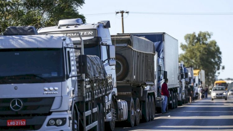 Caminhoneiros não vão suportar mais aumentos nos combustíveis, diz presidente da ANTB