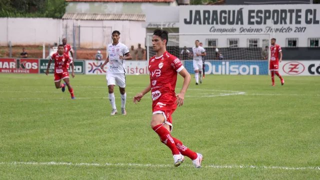 Jaraguá faz história, vence e amplia jejum do Vila Nova no Campeonato Goiano