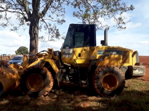 Em Goiás: Polícia Civil prende três funcionários públicos de Ouvidor suspeitos de peculato; maquinário da prefeitura era usado para serviços em fazenda particular