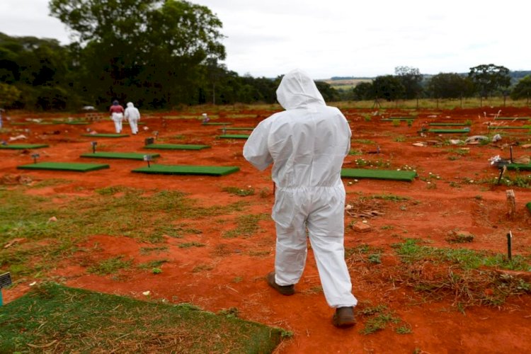 Com 2 mil óbitos em um mês, Goiás ultrapassa 17 mil mortes por Covid