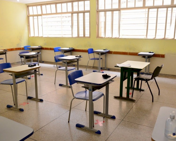 Goiânia prepara revezamento de alunos para retorno presencial às salas de aula