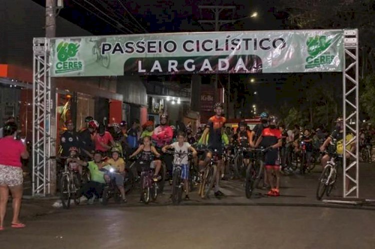 Prefeitura de Ceres realiza passeio ciclístico em comemoração ao aniversário de 68 do município