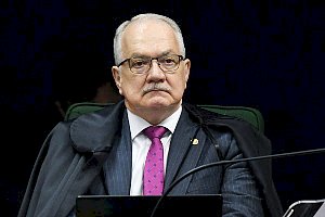 Juiz que questiona detalhadamente testemunha viola artigo 212 do CPP, diz STF