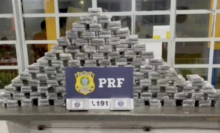 Pai e filho são presos com cocaína avaliada em R$ 40 milhões em Jaraguá