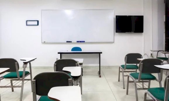 Criminosos furtam quatro TVs na Escola Affonsina de Freitas em Jaraguá