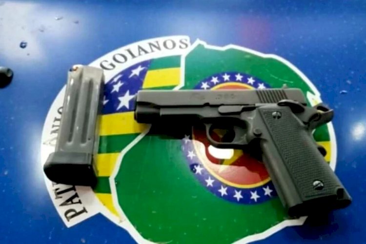 Em Goiás: Homem é preso após ameaçar esposa com arma de fogo