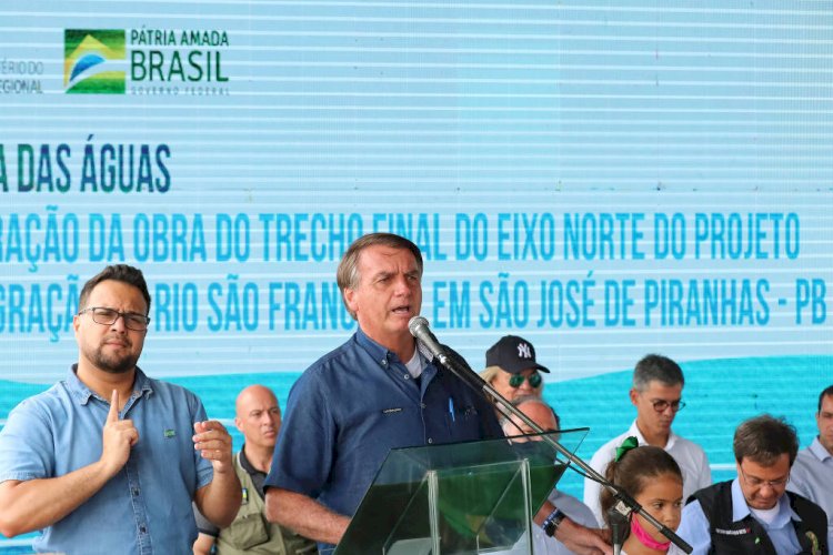 Governo Bolsonaro avalia auxílio diesel de R$ 400 para caminhoneiros em ano eleitoral