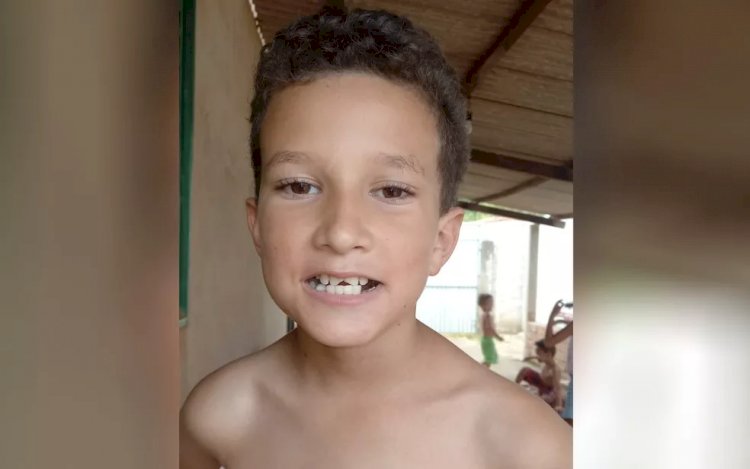 Em Goiás: Menino de 9 anos comove a web com cartinha pedindo ao Papai Noel dinheiro para arrumar os dentes