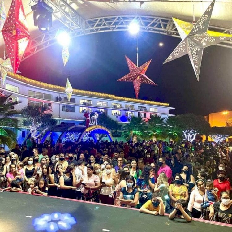 Ceres abre festividades de Natal com evento na Praça Cívica