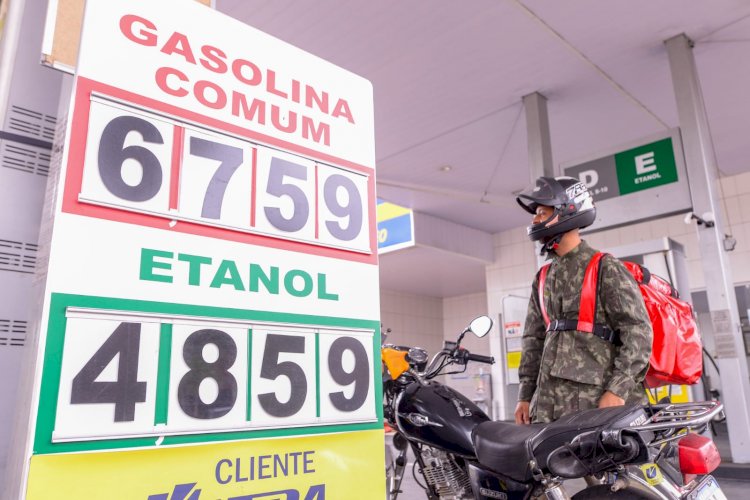 Redução de 10 centavos na gasolina ainda não chegou aos consumidores em Goiás