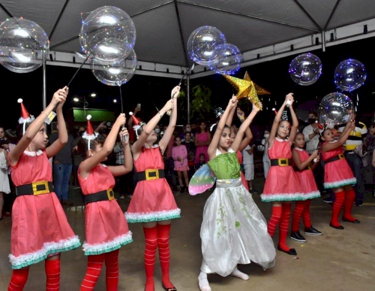 Alunos dos CMEIs de Rialma realizam Recital de Natal